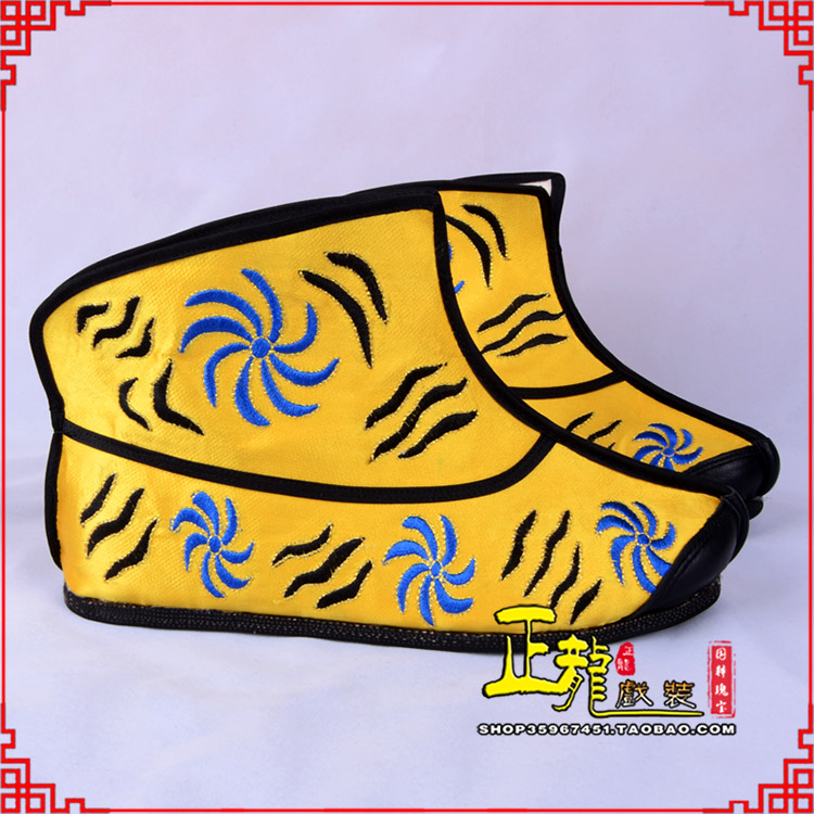 邯郸.美猴王靴子虎纹靴金黄快靴 猴鞋